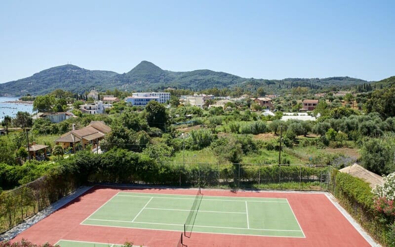 DELFINIA HOTEL